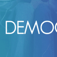 Logo Demooz avec fond dégradé bleu et vert