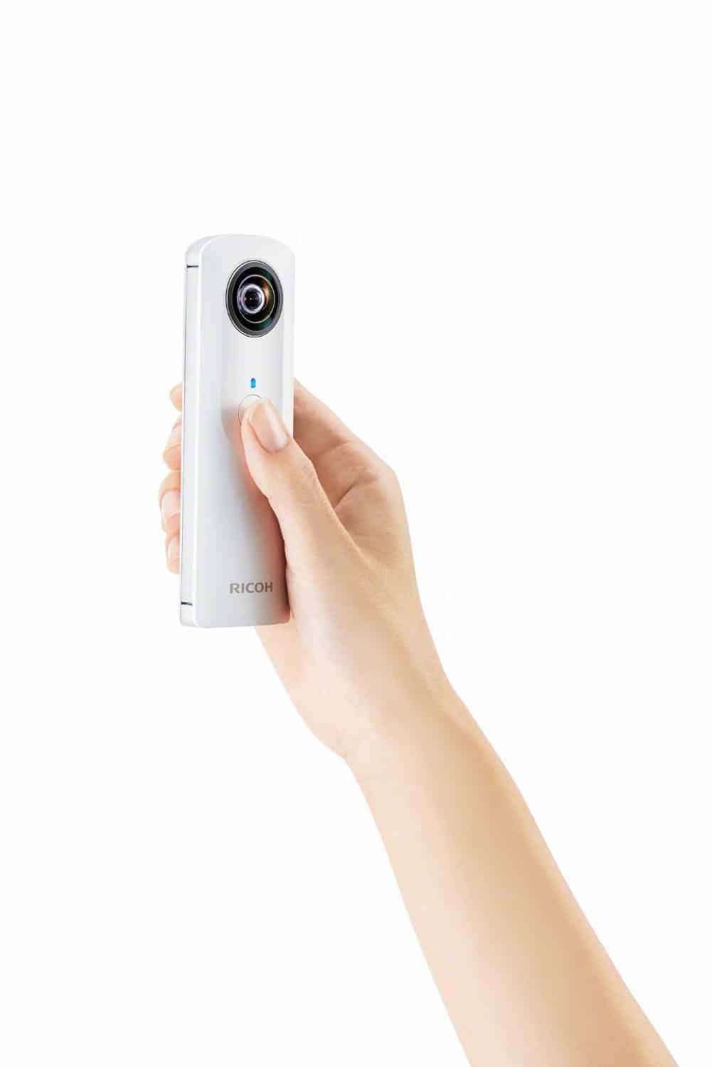 Ricoh Theta M15 : un appareil photo et vidéo à 360° Ricoh Theta M15 : un appareil photo et vidéo à 360°