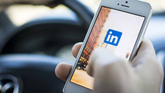 Comment envoyer un email à tous ses contacts LinkedIn ?