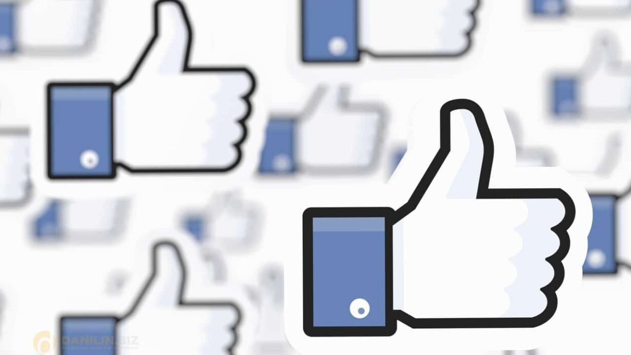 Multiples icônes de pouce levé sur fond flou