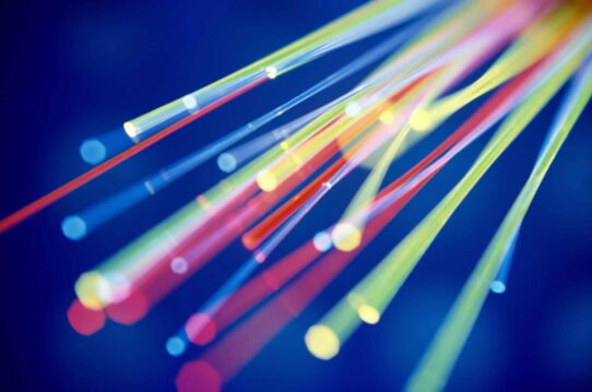 Fibre Optique : une nouvelle technologie fait concurrence !