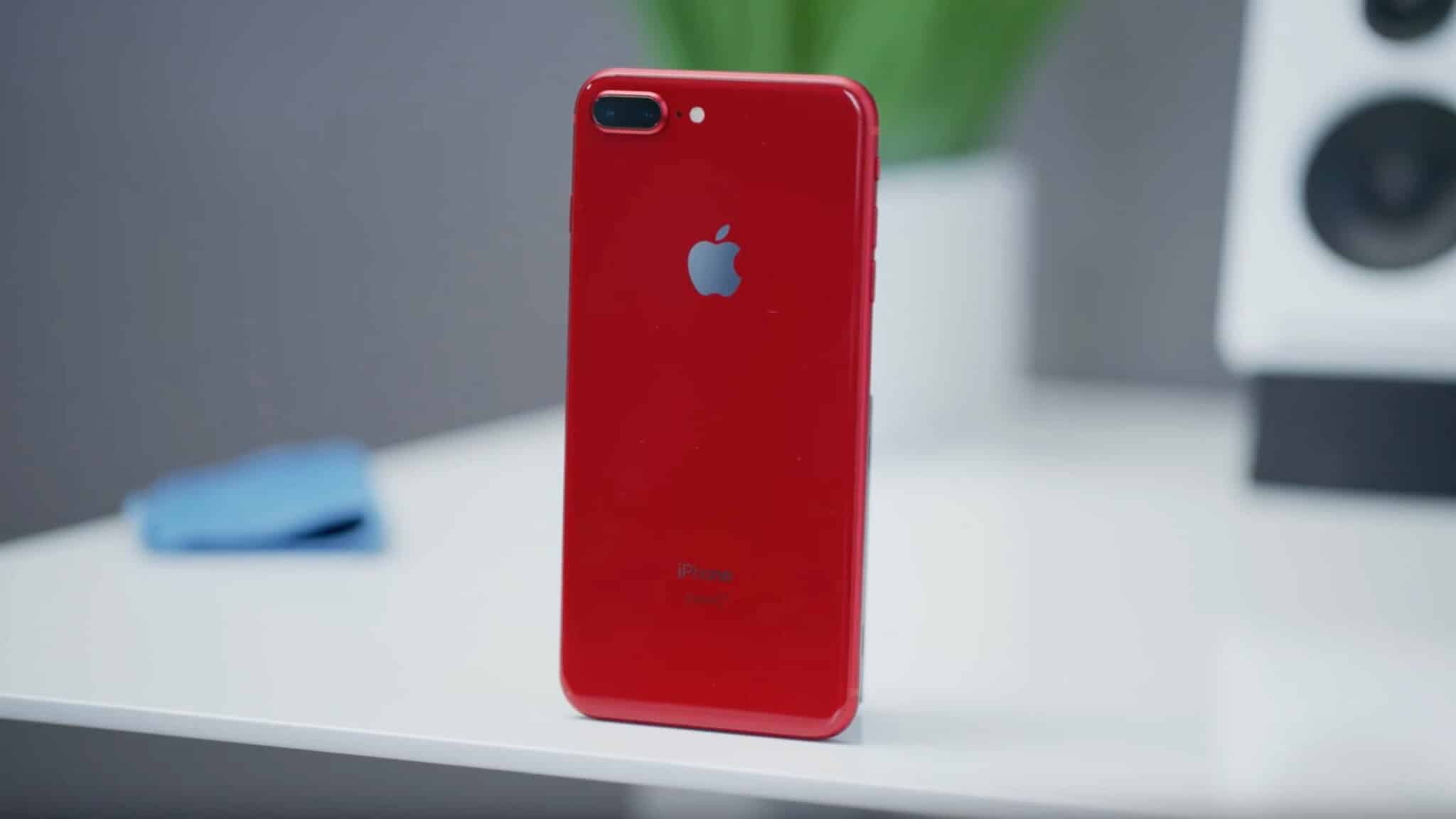Après la sortie de l’iPhone 8 RED, découvrez le concept de l’iPhone X RED