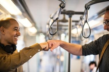Bon plan : “code-parrainage.net”, la plateforme communautaire qui vous fait faire des économies !