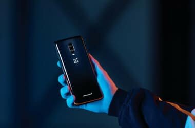 OnePlus 6T version McLaren
