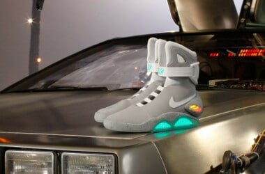 Le phénomène des baskets autolaçantes