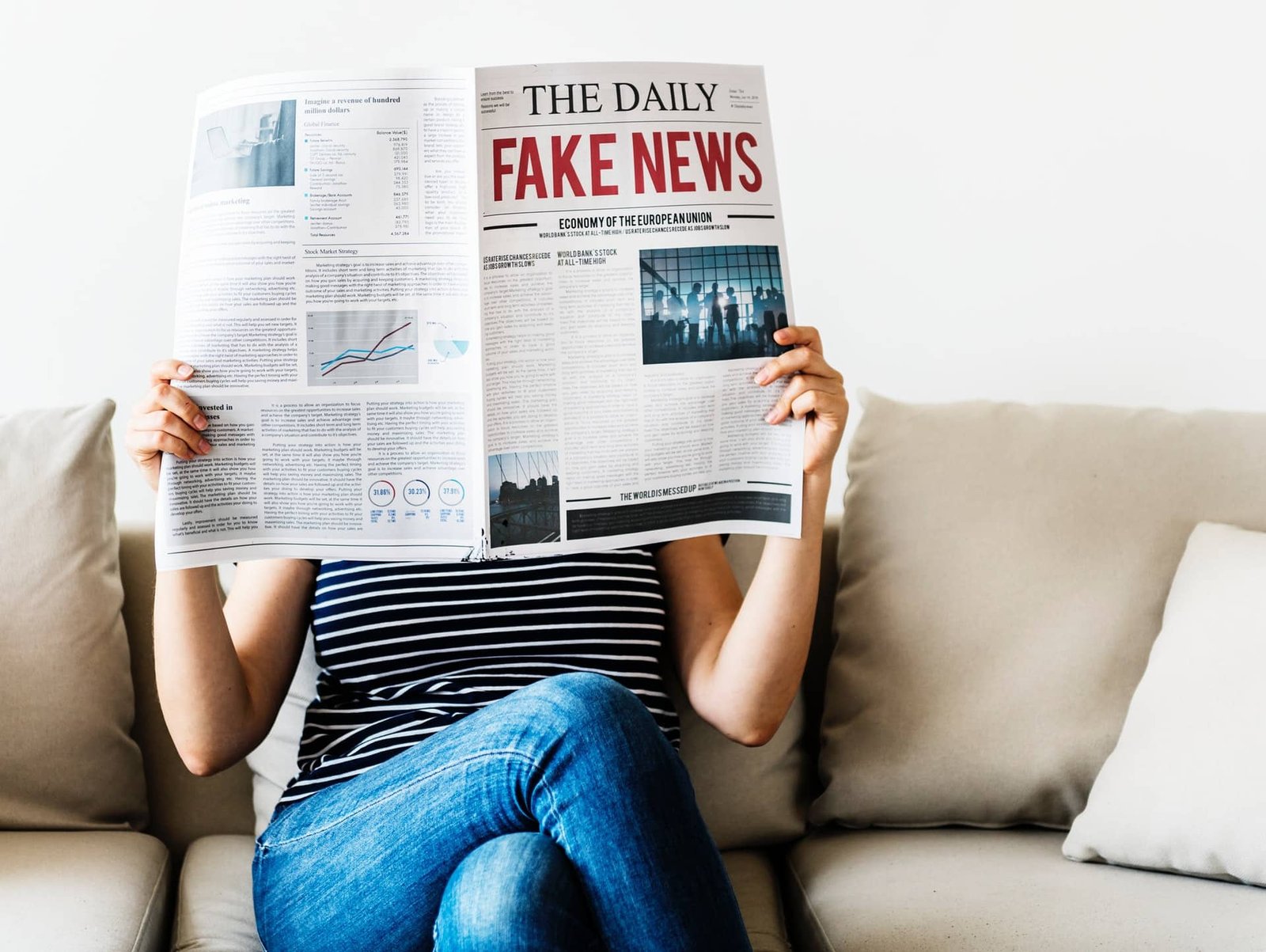 Facebook lance un algorithme pour limiter les “fakes news” dans le flux d’actualité Facebook lance un algorithme pour limiter les “fakes news” dans le flux d’actualité