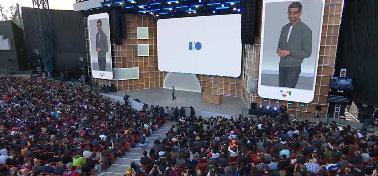 Conférence technologique avec une large audience