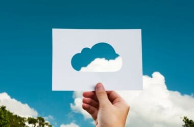 Voici 5 raisons pour passer maintenant au CRM dans le Cloud