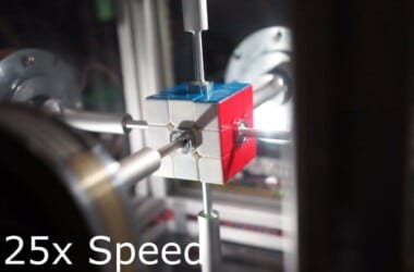 Une intelligence artificielle résout un Rubik’s Cube en 1,2s
