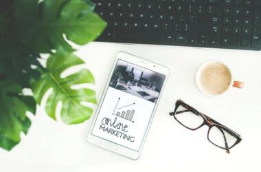 Trois étapes pour promouvoir votre entreprise sur les réseaux sociaux