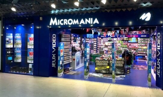 Confinement : Micromania dans le viseur des joueurs