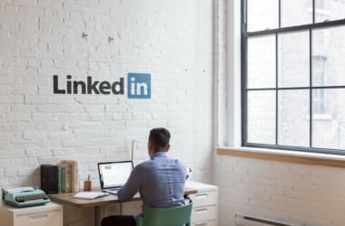 Pourquoi sous-titrer vos vidéos LinkedIn boost leur taux d’engagement