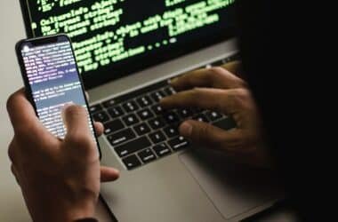 Espionner le téléphone de quelqu'un