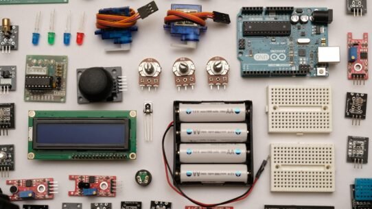 Divers composants électroniques pour projets Arduino