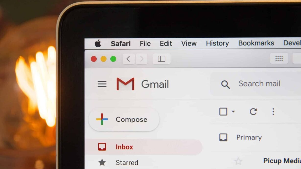 Capture d'écran de l'interface Gmail avec boîte de réception ouverte