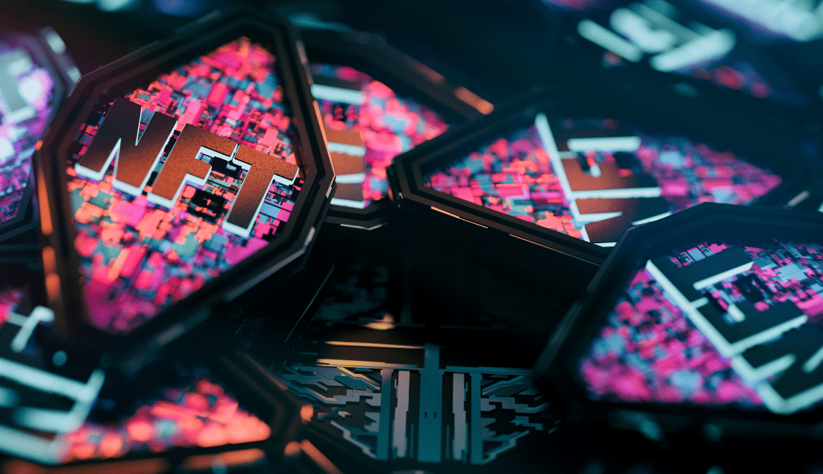 Gros plan sur des jetons NFT colorés et futuristes