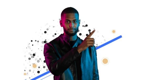 Homme en veste en cuir pointant du doigt sur fond graphique