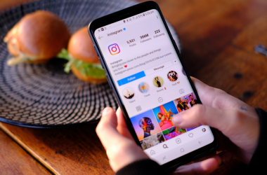 Voir une story Instagram anonymement