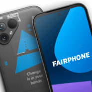 Deux smartphones Fairphone montrant l'écran et le dos