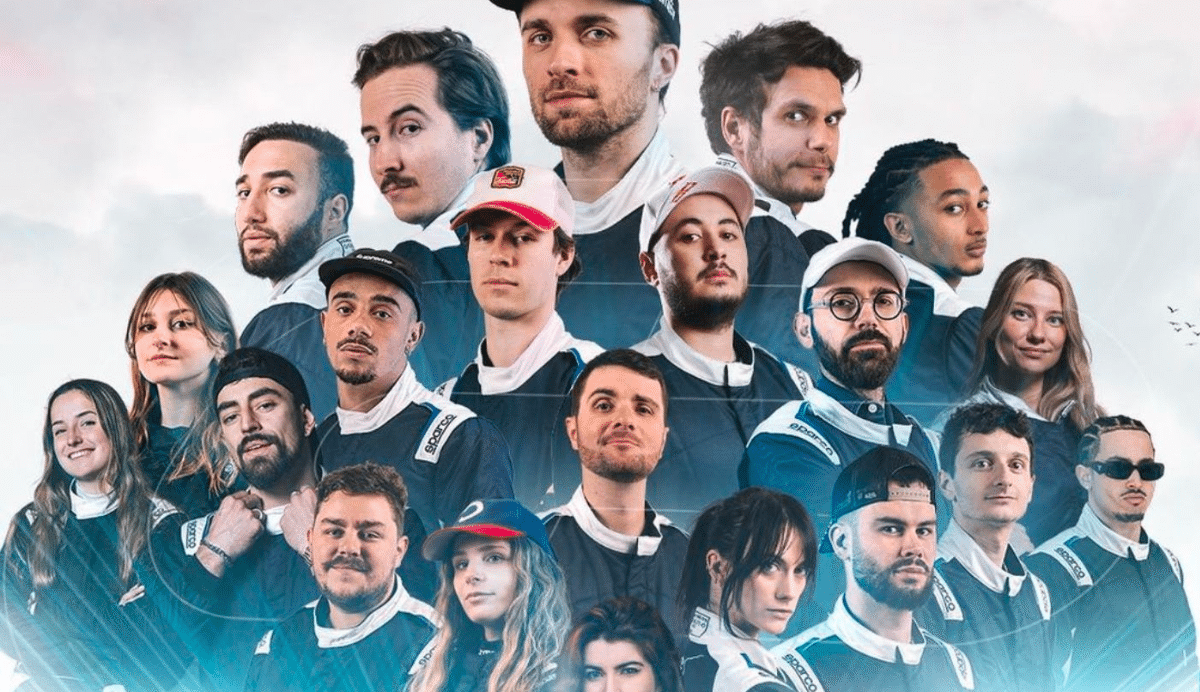 Groupe de personnes en tenue de course sur fond nuageux