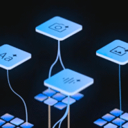 Icônes flottantes représentant des éléments créatifs numériques