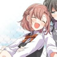 Deux personnages d'anime souriants devant une grille