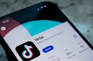 Tiktok obtient aussi des notes de communauté maintenant