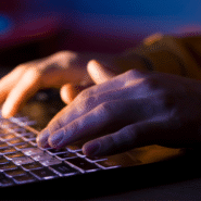 Modifiez ces paramètres sur votre ordinateur portable de jeu pour enregistrer la batterie et jouer plus longtemps