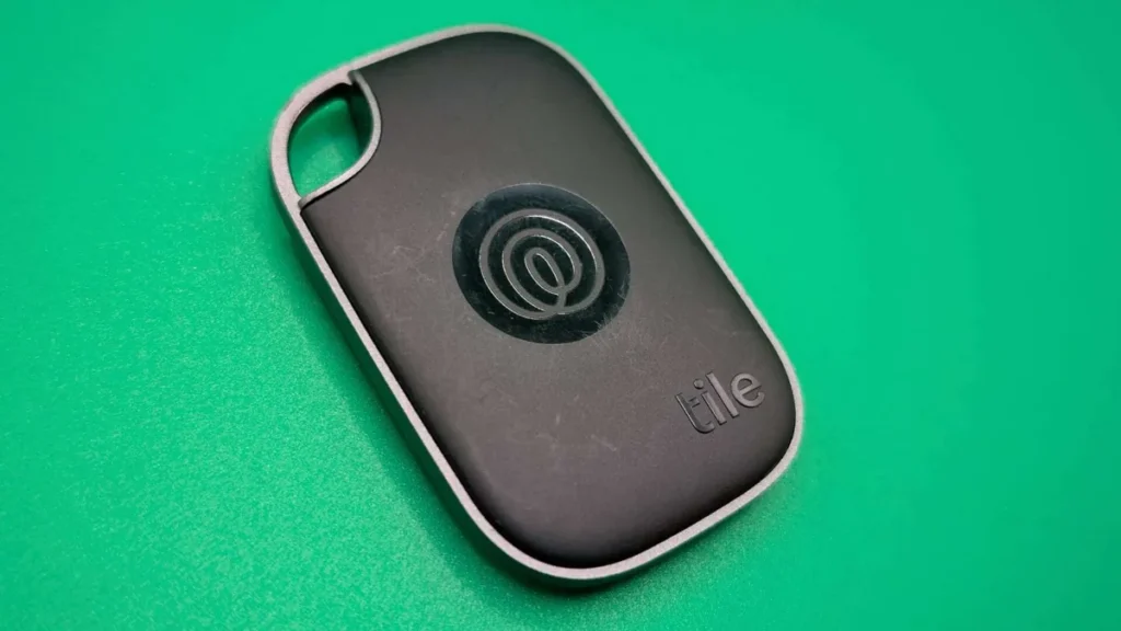 Les 11 accessoires cool pour mon portefeuille à avoir absolument en 2025 15 tile pro 2024 xgy9.1200