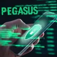 Téléphone avec mot de passe et texte Pegasus en arrière-plan