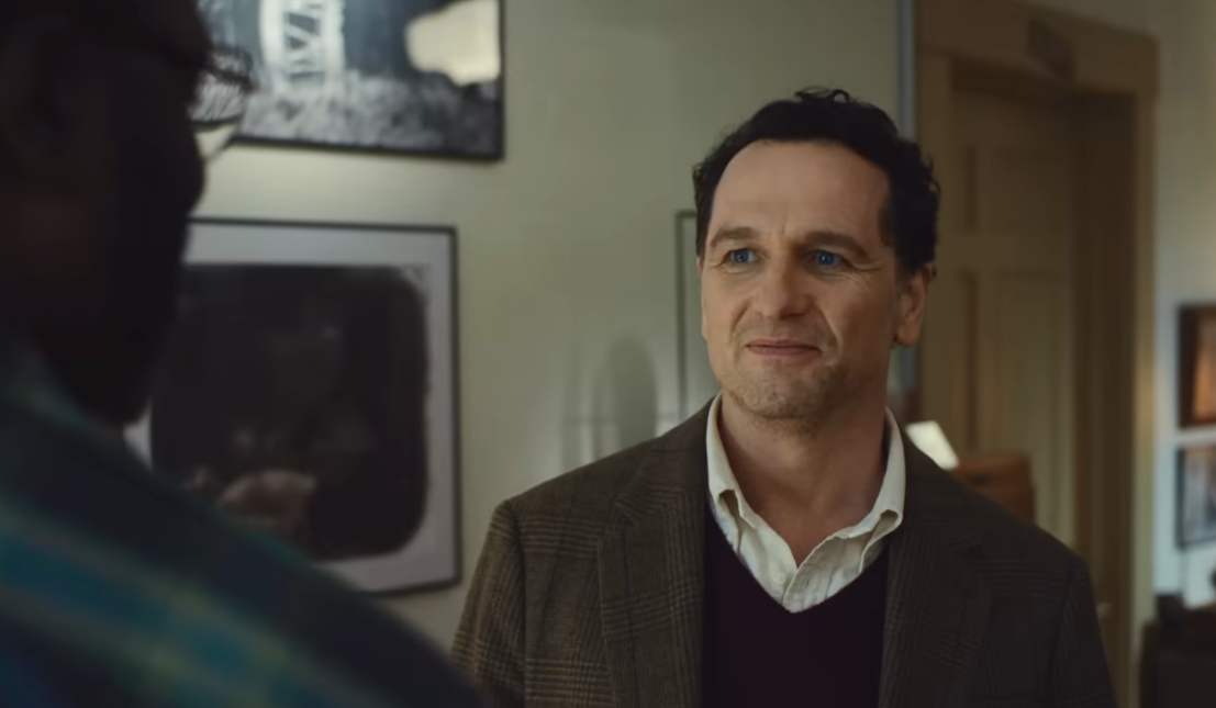 Matthew Rhys dans le rôle du maire de Widow's Bay.