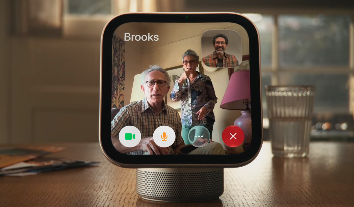 Le Apple HomeView permet notamment les facetime.